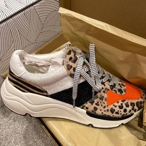 VICI TENNIS SHOES SNEAKERS SIZE 7.5 willow WHITE RAVEN NEW IN BOX WOMENS